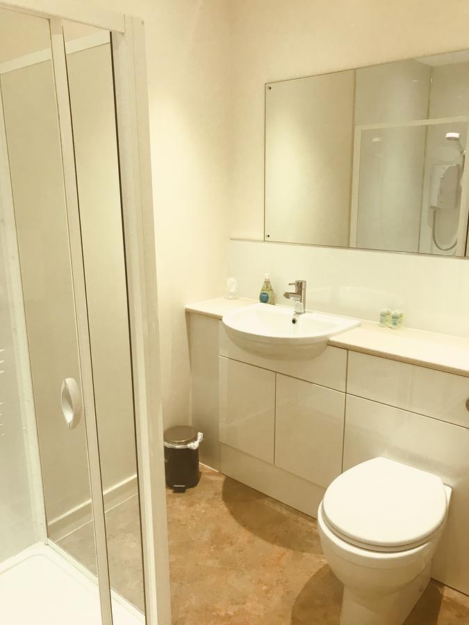Caledonian Hotel Portree Ngoại thất bức ảnh