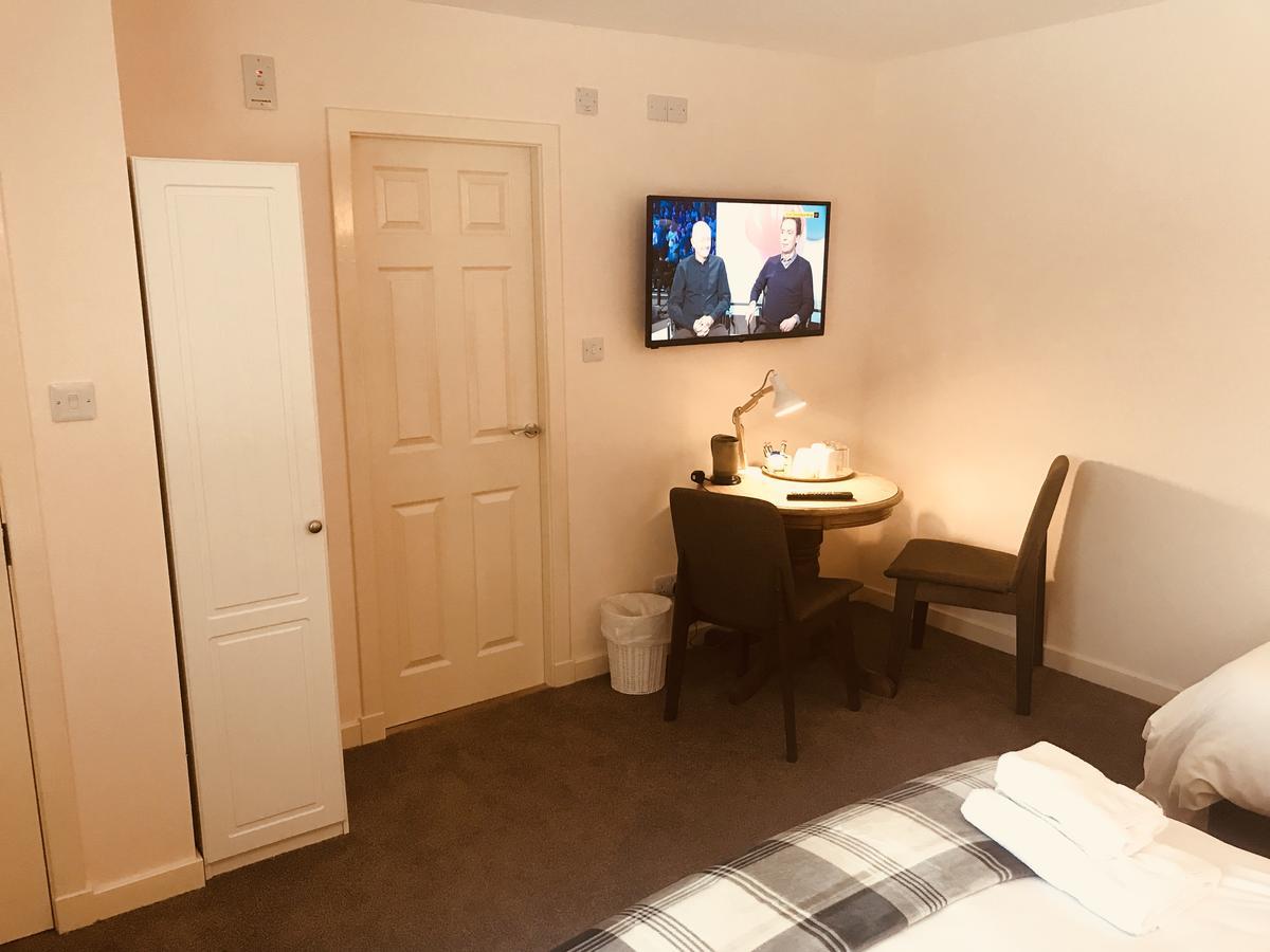Caledonian Hotel Portree Ngoại thất bức ảnh