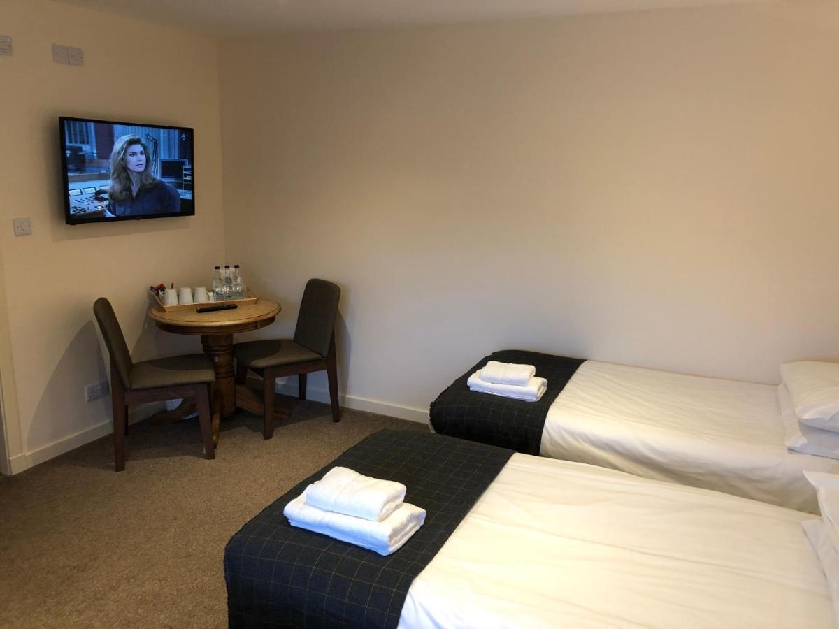 Caledonian Hotel Portree Ngoại thất bức ảnh